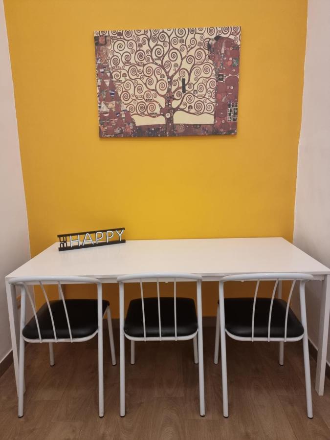 Il Nido Central Flat Bari Bagian luar foto