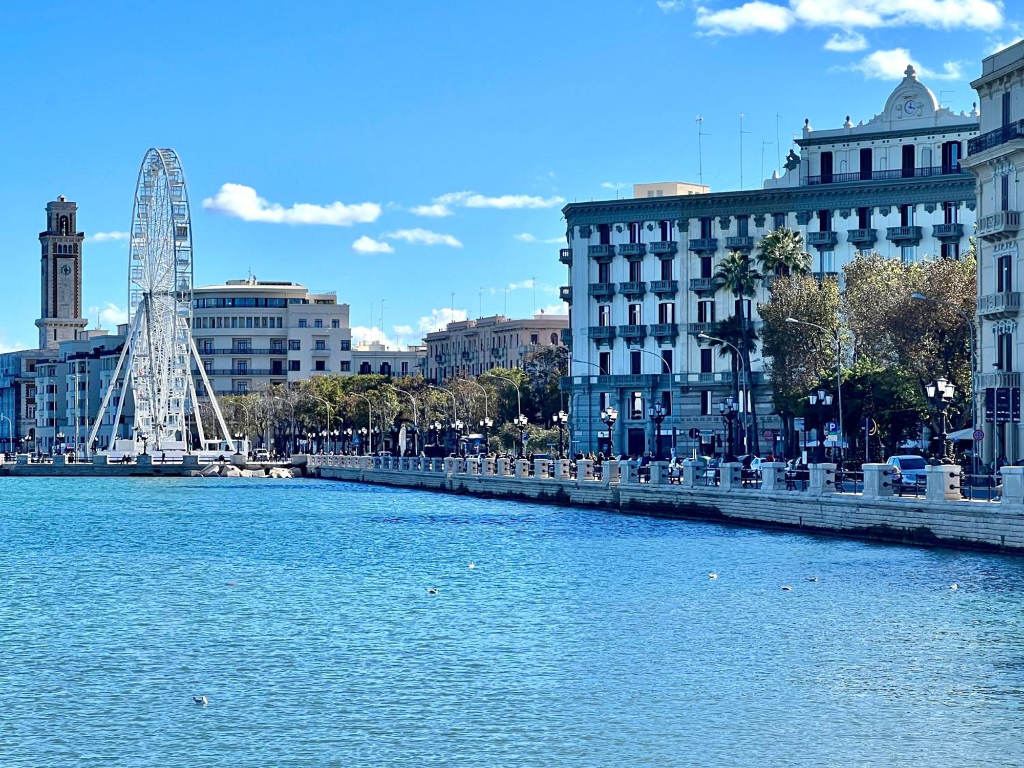 Il Nido Central Flat Bari Bagian luar foto